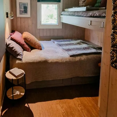 Сasa de vacaciones Mountain With Panoramic Views In Brakastolen Ron