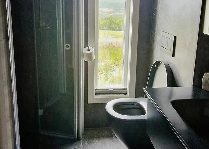 Mountain With Panoramic Views In Brakastolen Semesterbostad Ron