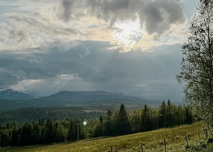 Mountain With Panoramic Views In Brakastolen Semesterbostad Ron